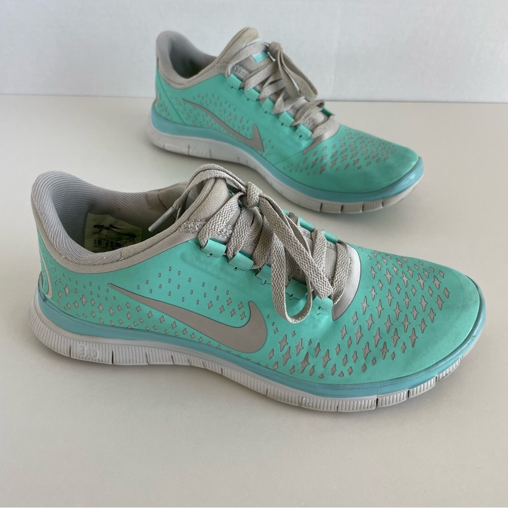 Nike Free Run 3.0 V4 Running Shoes in Tropical Twist Blue Women's Size 8 - Picture 2 of 12